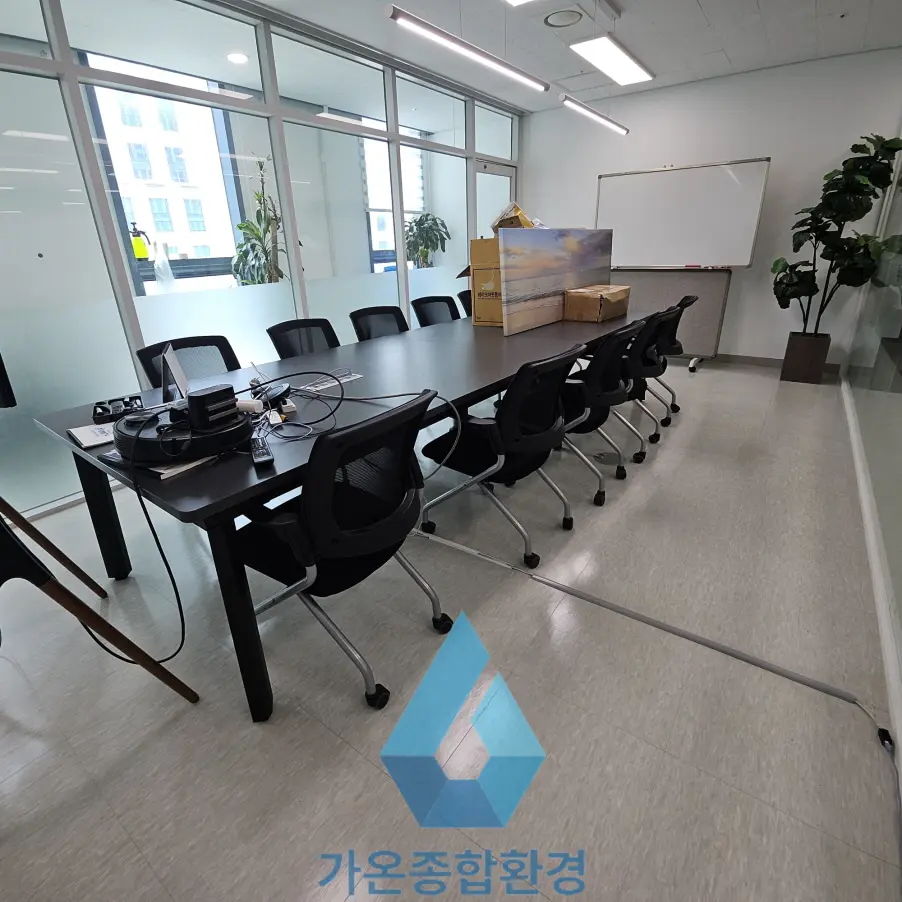 성남 판교 사무실 바닥청소 코팅 전문 업체 - 시공 사진 1