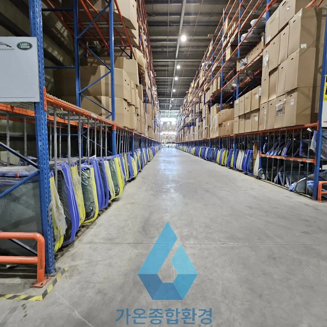 경기도 물류창고 공장 바닥청소, 전문업체에게 맡기세요 - 시공 사진 4